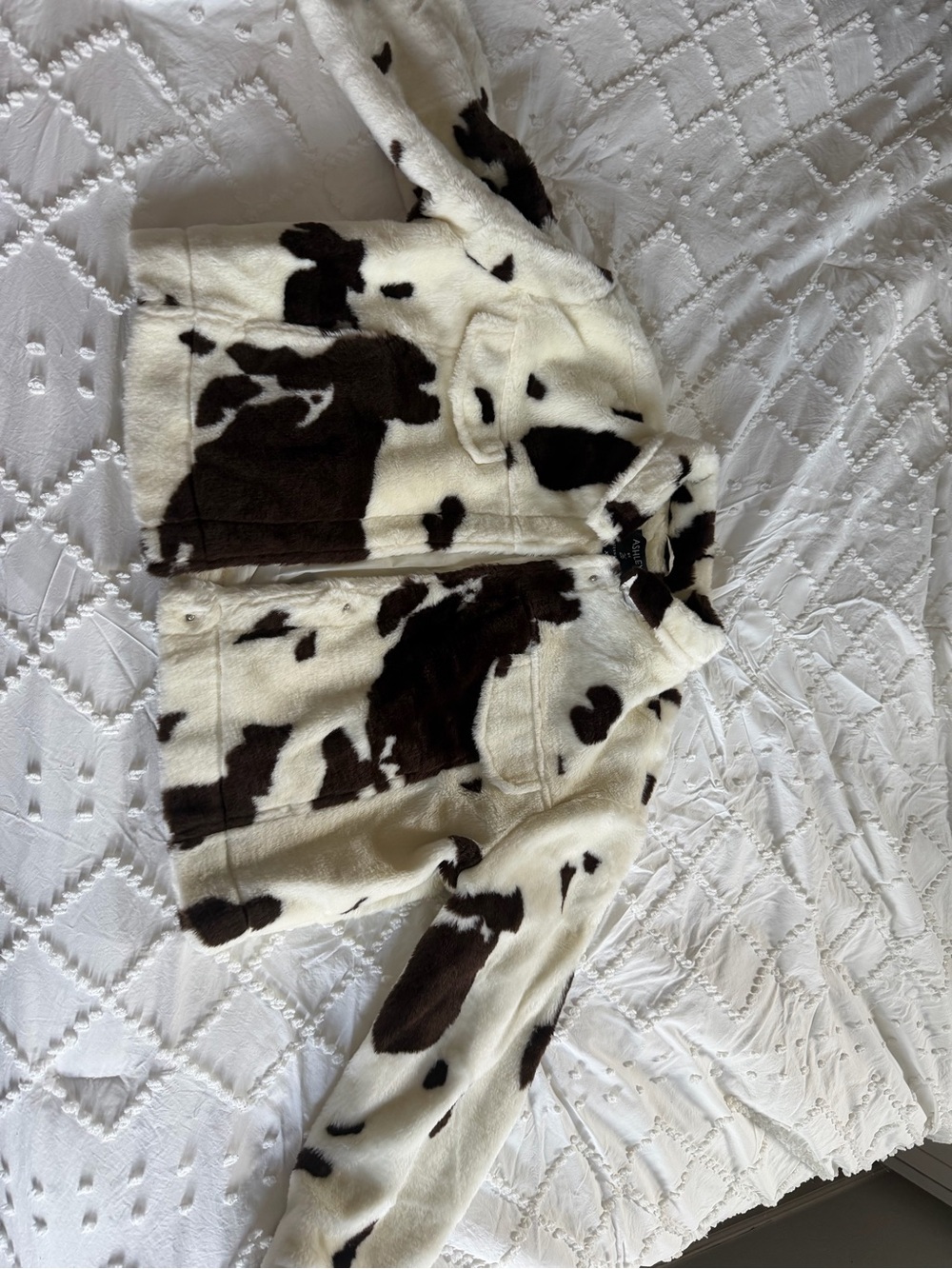 Ashley By 26 International Faux Cow-Print Jacket in Cream & Dark Brown